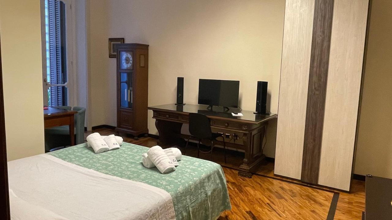 Caravaggio Apartment Νάπολη Εξωτερικό φωτογραφία