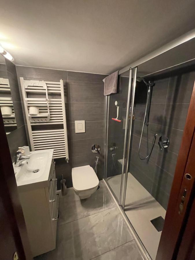 Caravaggio Apartment Νάπολη Εξωτερικό φωτογραφία